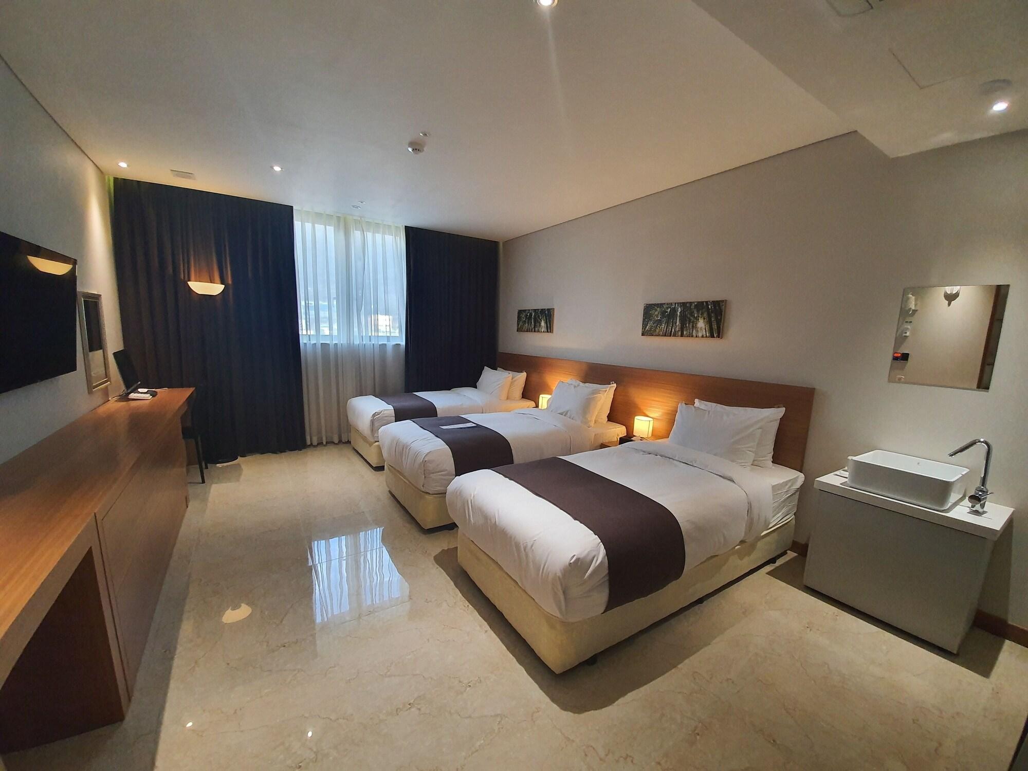 Benikea Hotel Yangsan Exterior foto