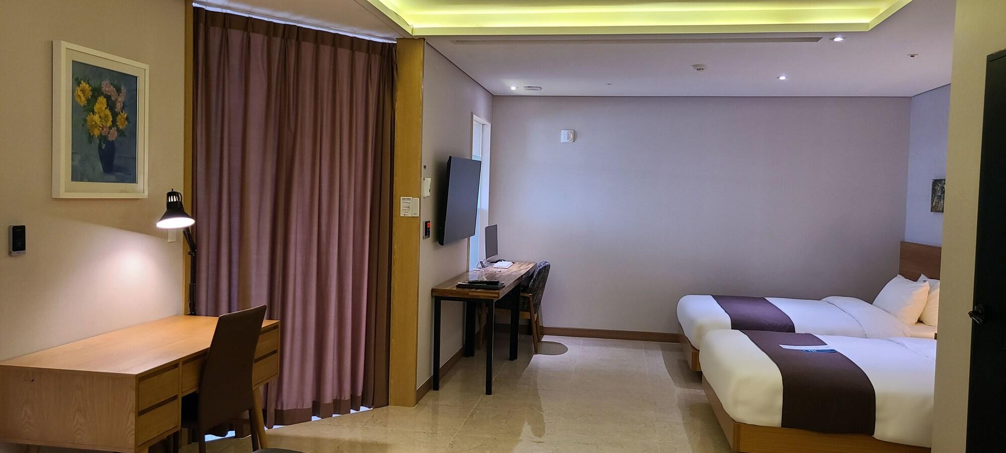 Benikea Hotel Yangsan Exterior foto