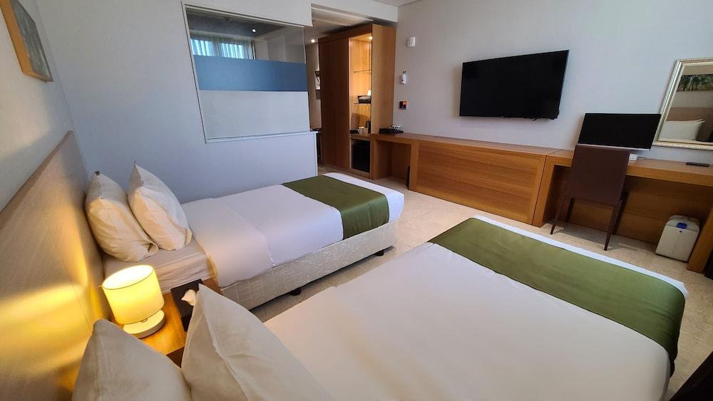 Benikea Hotel Yangsan Exterior foto